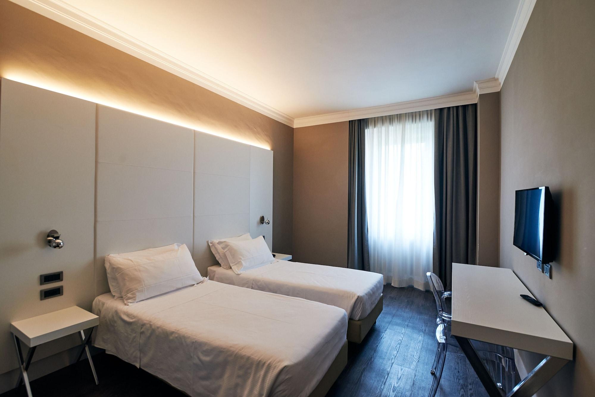 Hotel Poledrini Foligno Bagian luar foto