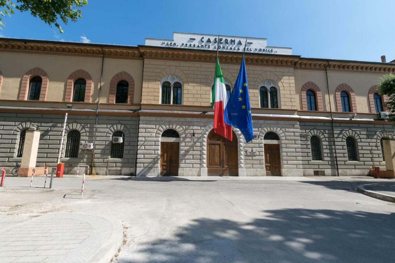Hotel Poledrini Foligno Bagian luar foto